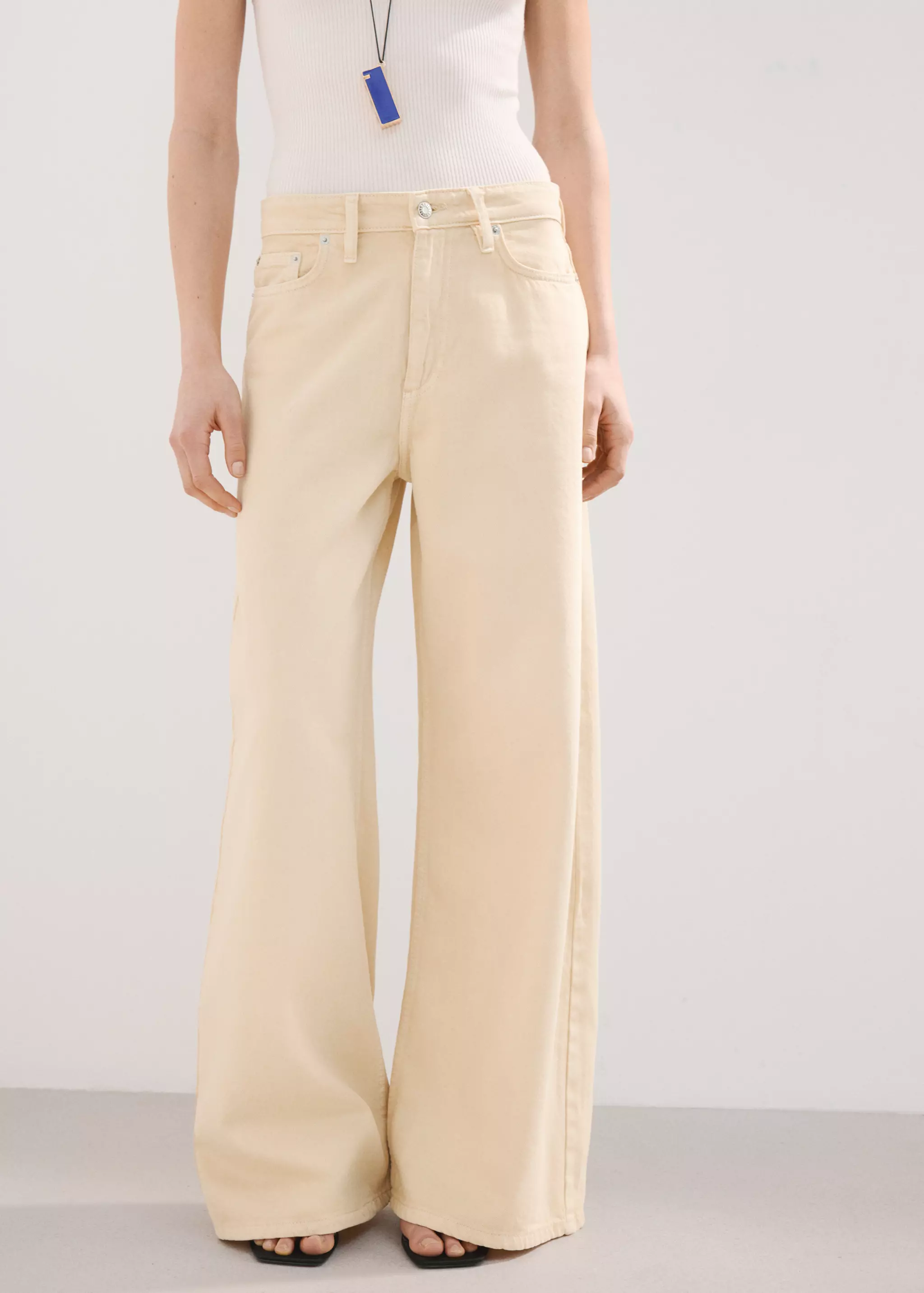 Wide Leg Mid-Rise Jeans - Women | Mango United Kingdom