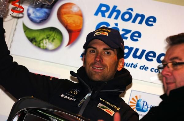 Marco Marcato (Vacansoleil-DCM) trying not to freeze on the podium