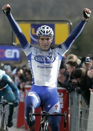 27 year-old Belgian Gert Steegmans (Quick Step) takes stage one of the Paris-Nice.