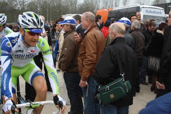Ted King (Liquigas-Cannondale) rides to the start in Deinze.