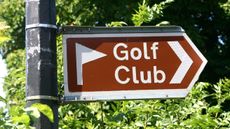 Signpost to golf club GettyImages-92038020