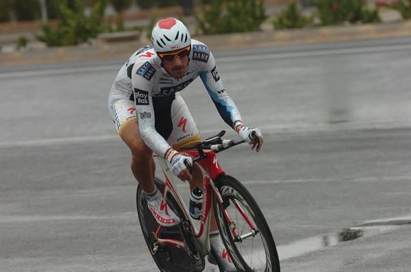 Fabian Cancellara (Saxo Bank) on his winning ride in Vuelta a Espa&ntilde;a stage seven in Valencia