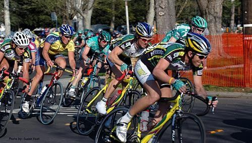 Robbie Yost, Remi McManus and Josh Carter put the hammer down