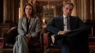  Keri Russell and Rufus Sewell in The Diplomat