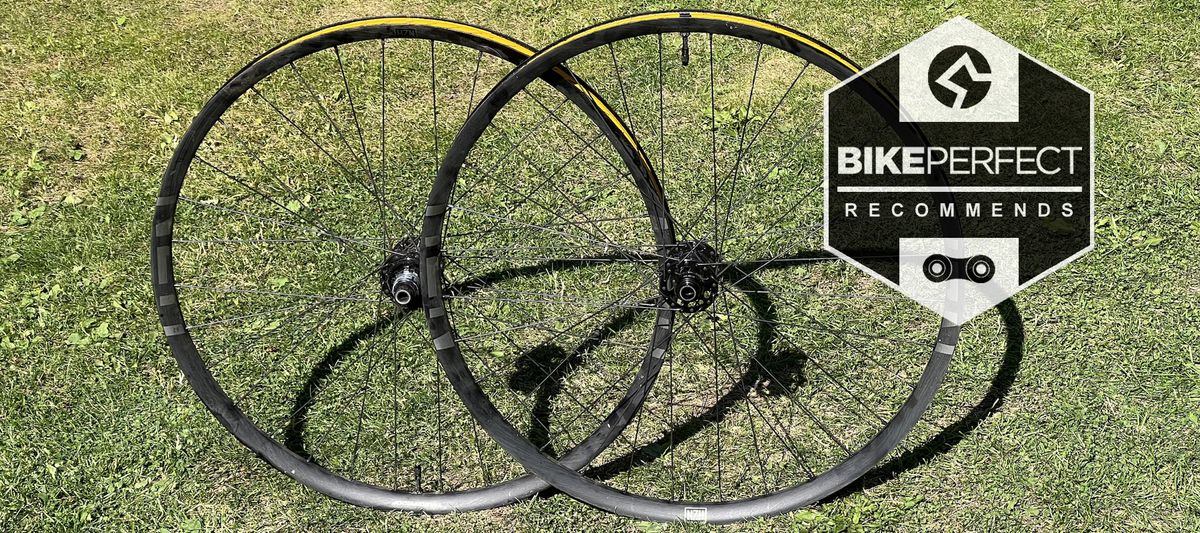 nukeproof horizon v1 mtb wheelset