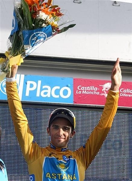 Alberto Contador (Astana) keeps the gold jersey going into stage 17.