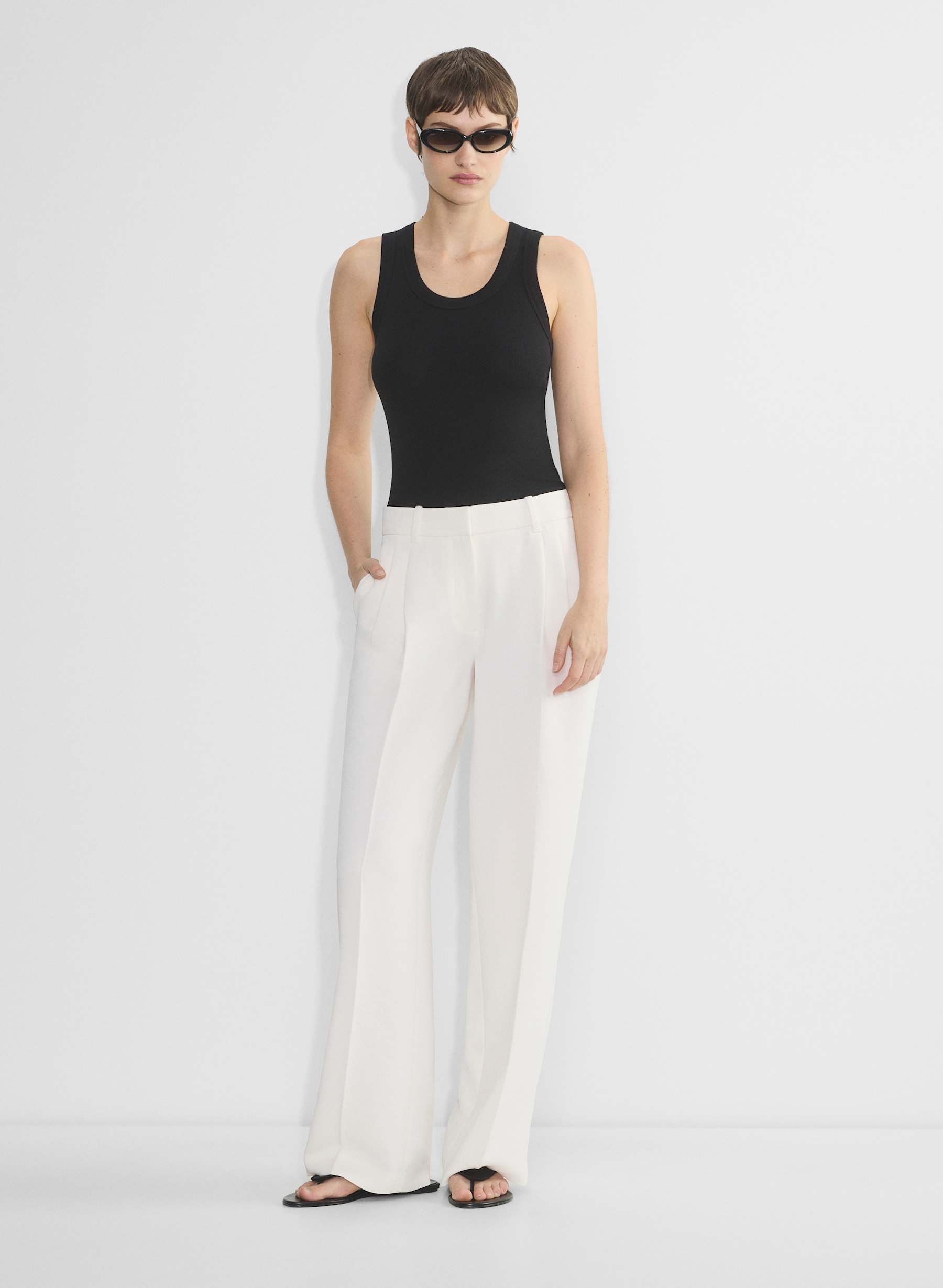 Aritzia, The Effortless Pant Lo-Rise