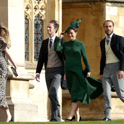 Green, Fashion, Event, Suit, Fun, Formal wear, Fashion design, Gesture, Style,