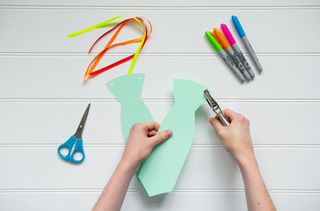 How to make a paper tie for Father’s Day