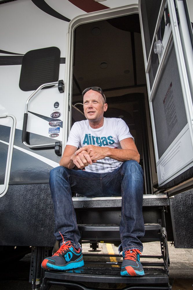 Chris Horner talks about the RV he drives to races.