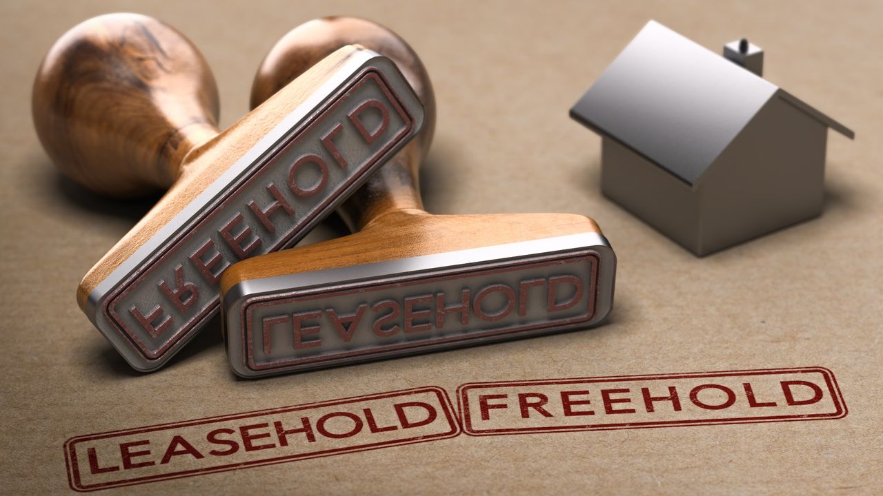 &#039;Leasehold&#039; and &#039;Freehold&#039; stamps