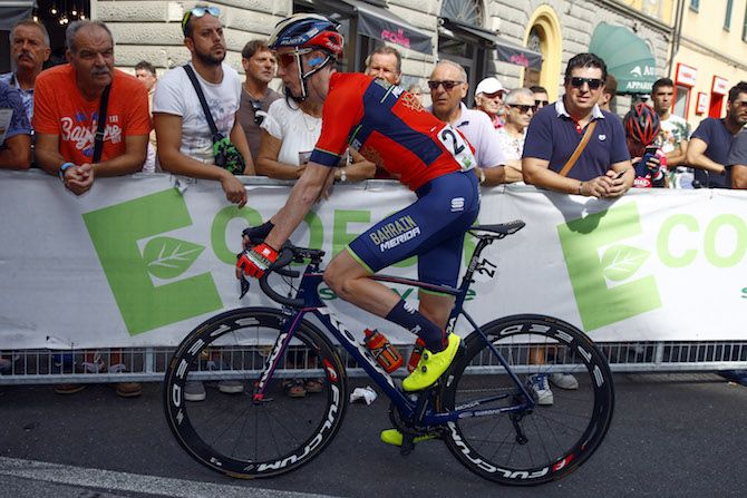 Stevie Williams warms up ahead of the 2018 Giro della Toscana