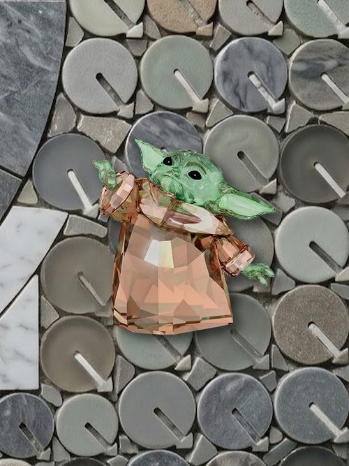 Baby Yoda Crystal Figure