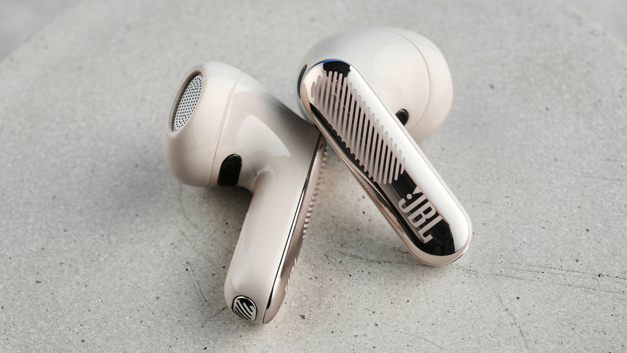 JBL Live Flex 4 earbuds in sand