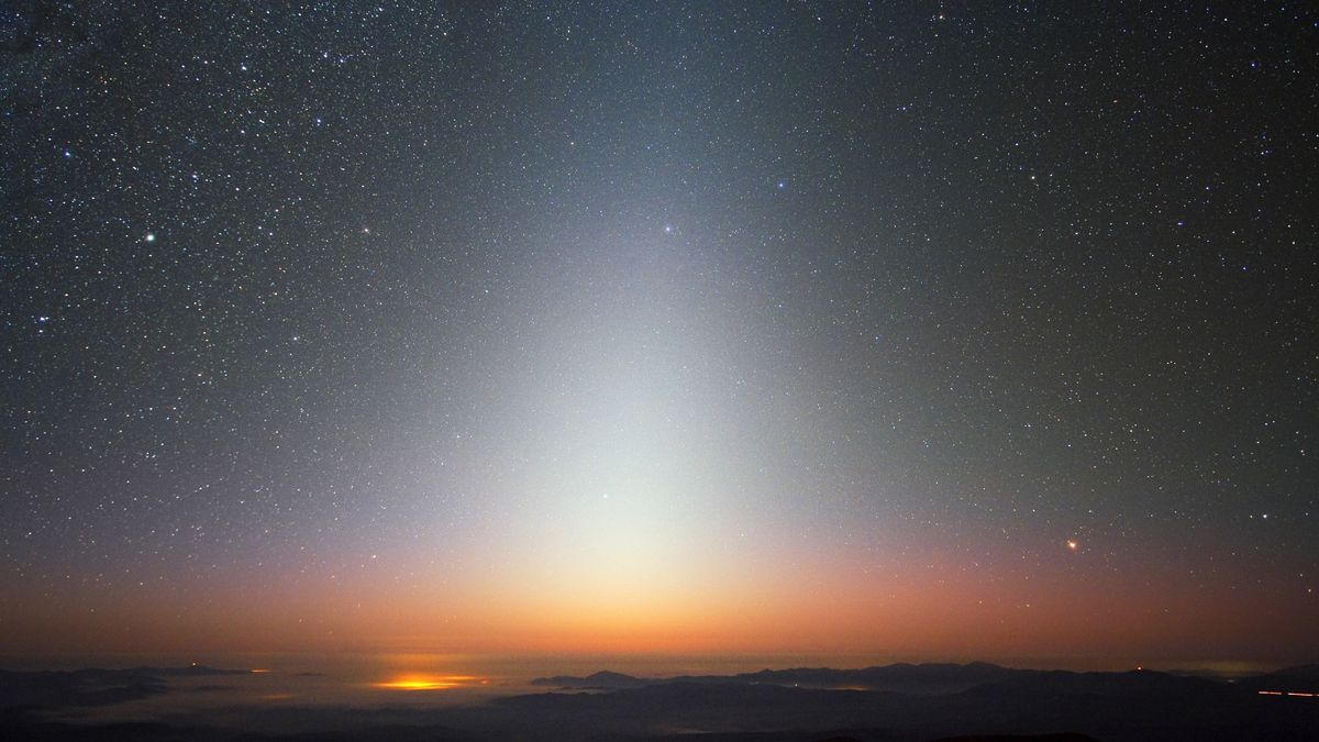 Wonder at the 'false dawn' of zodiacal light in early autumn