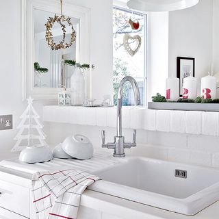 white country kitchen with ceramic sink