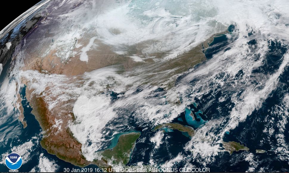 Watch the Polar Vortex Cast Its Chill Over North America in This