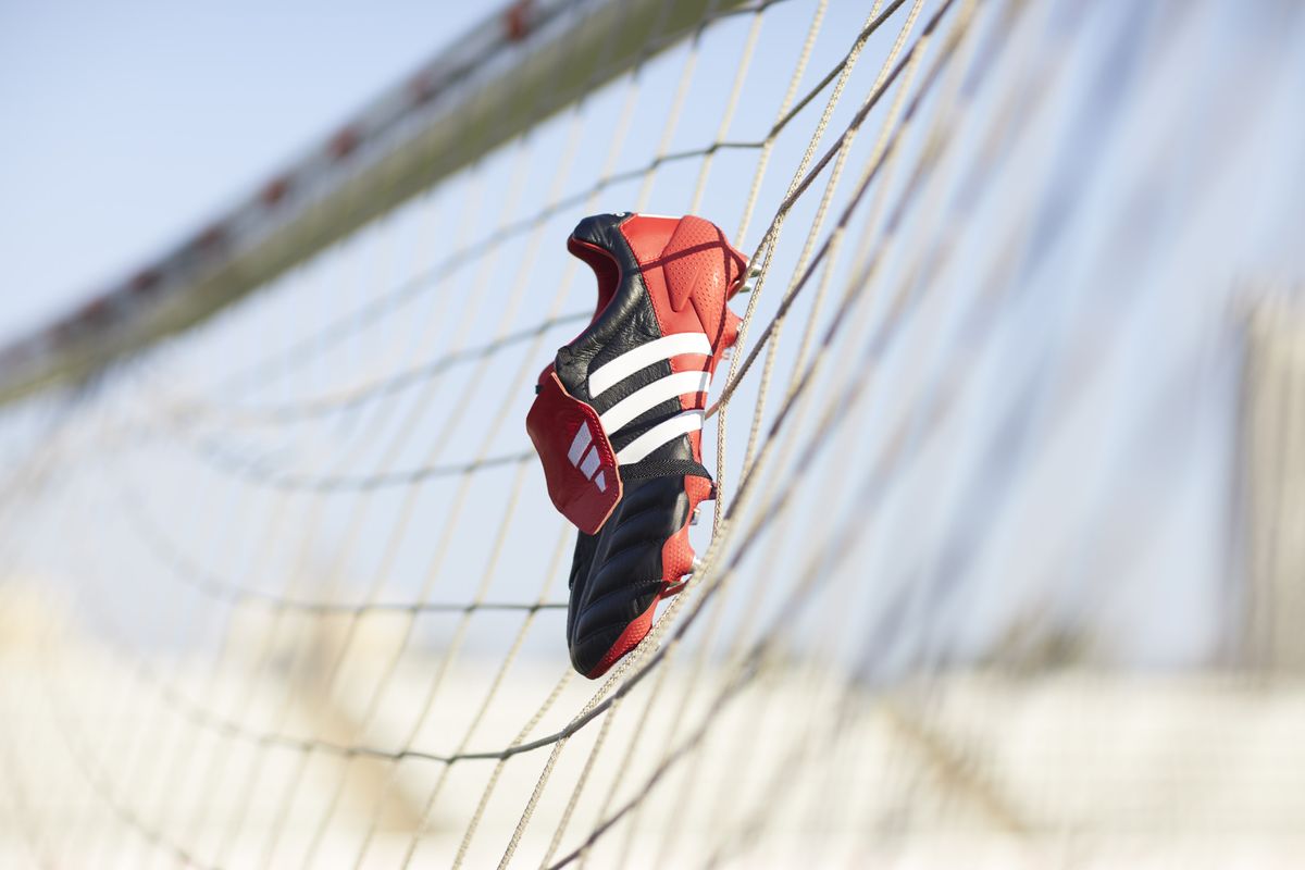 Adidas Predator Mania