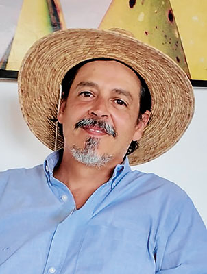Esteban Morales, Derrumbes