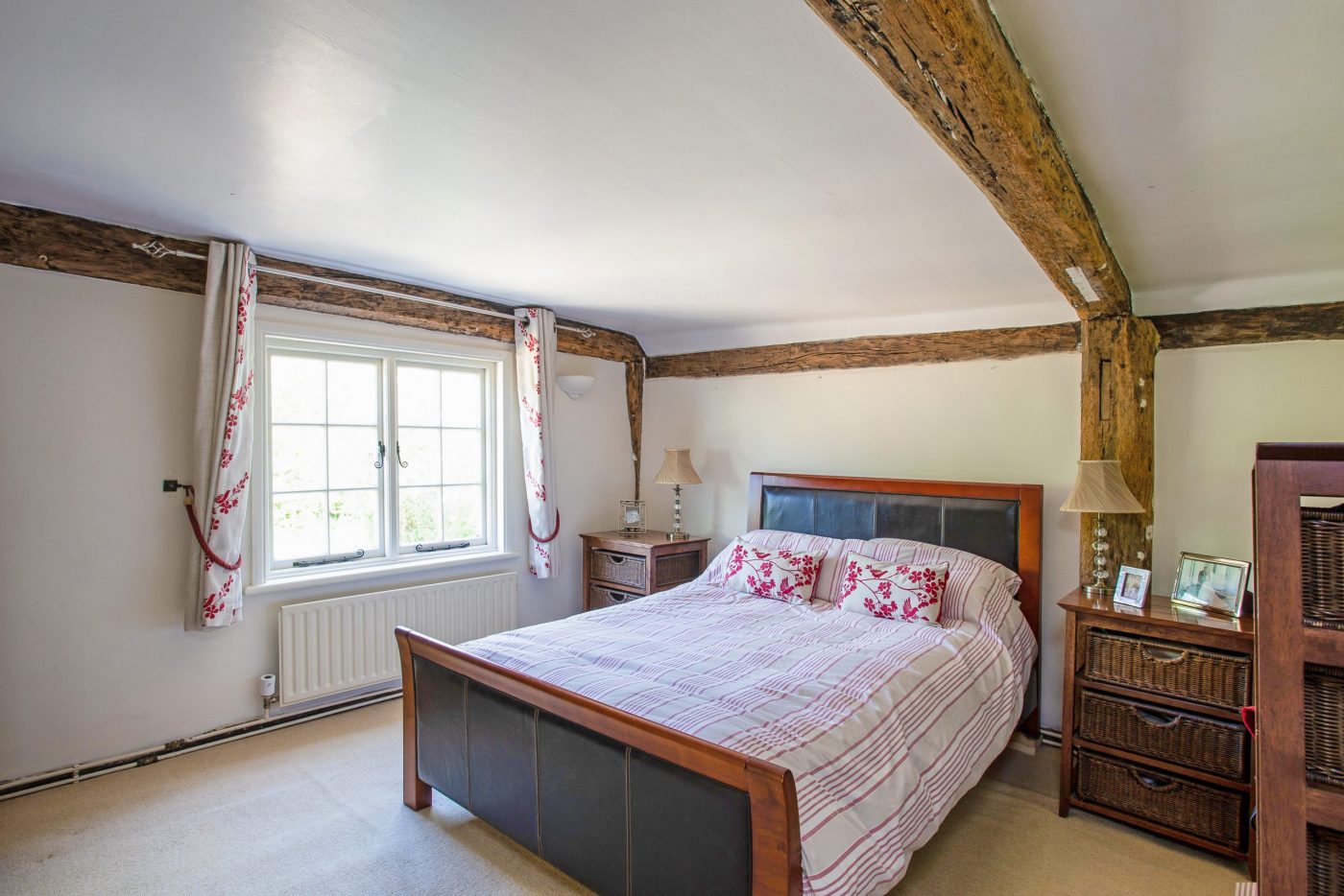 Hammer-Hill-Farmhouse-317503-15-scaled-e1707737199163.jpg
