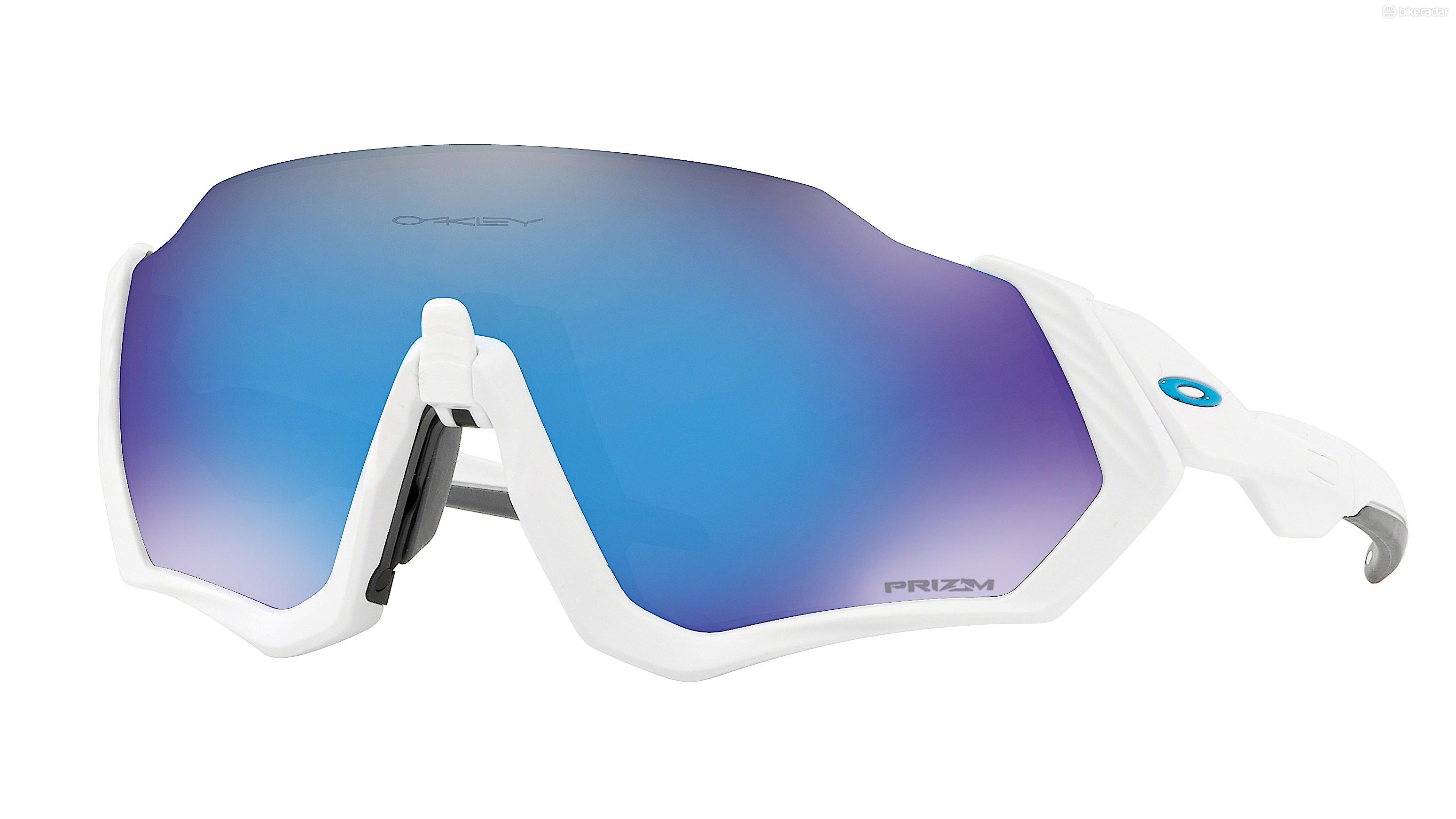 Oakley touts fog-fighting nosepiece with new Flight Jacket and Field ...