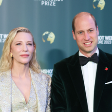 Cate Blanchett and Prince William, Prince of Wales attend the 2023 Earthshot Prize Awards Ceremony on November 07, 2023 in Singapore. The Earthshot Prize is awarded to five winners each year for their contributions to environmentalism. It was first awarded in 2021 and is planned to run annually until 2030. Each winner receives a grant of £1 million to continue their environmental work