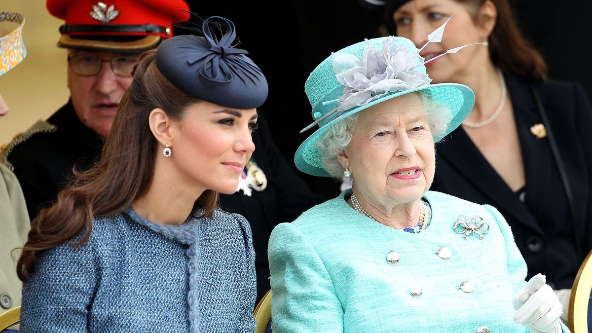 Kate Middleton Has a Direct Line to the Queen to 