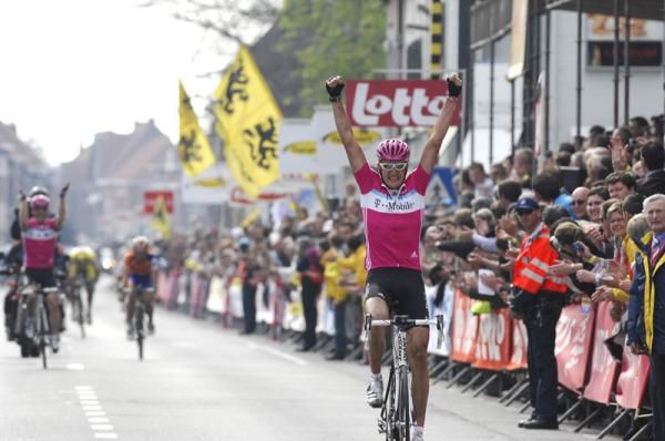 Great teamwork from T-Mobile helped Marcus Burghardt win in 2007. It was his first win as a pro rider