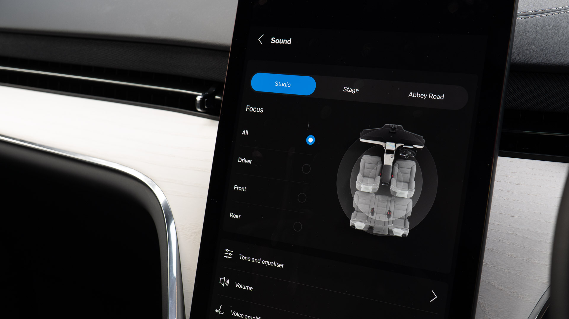 Volvo EX90 with Bowers &amp;amp; Wilkins sound