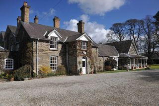 Tyddyn Llan