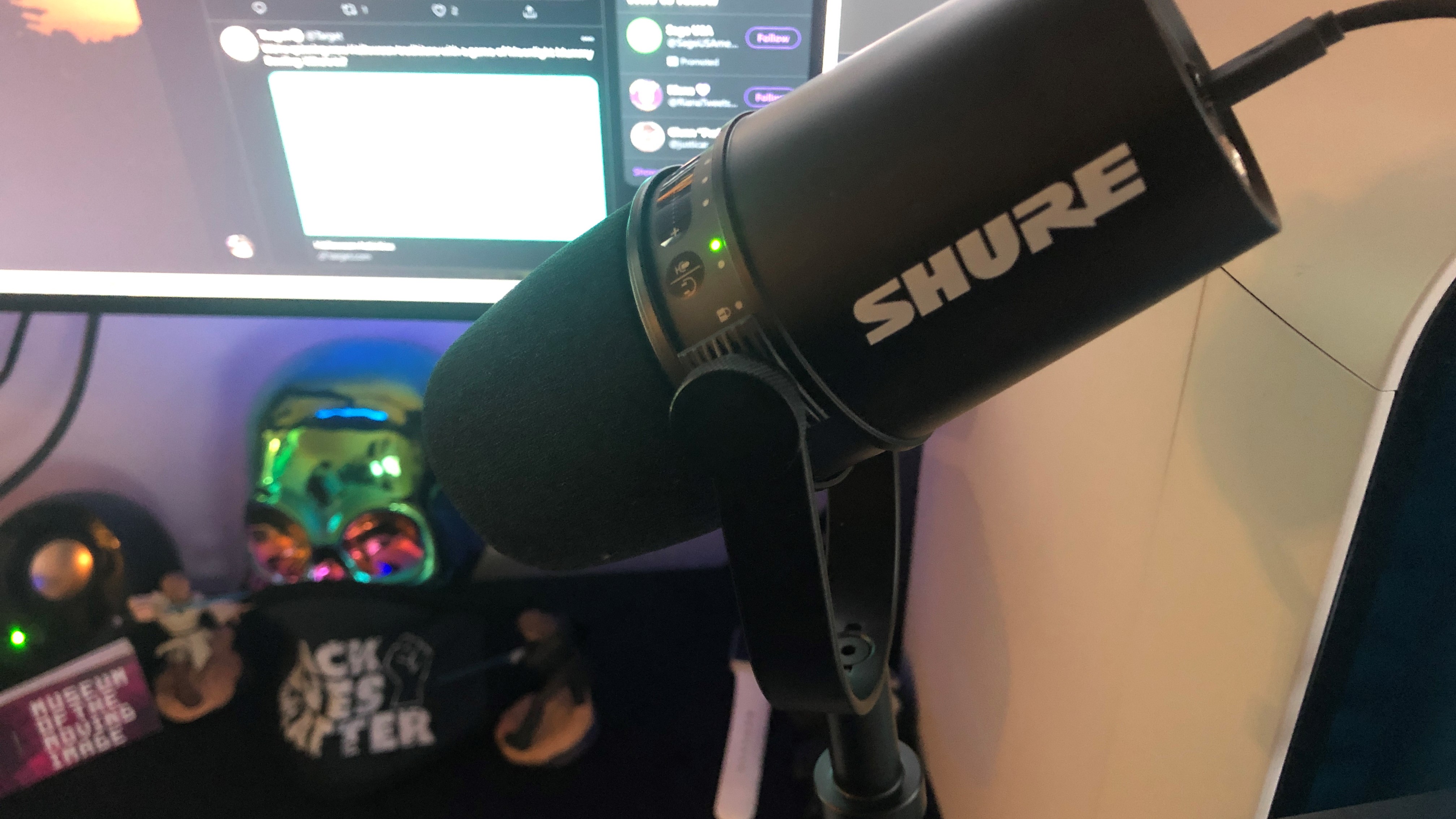 Shure MOTIV MV7 Podcast Microphone (Black or Silver) 