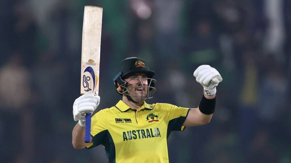  Josh Inglis of Australia celebrates following the team&#039;s victory against England