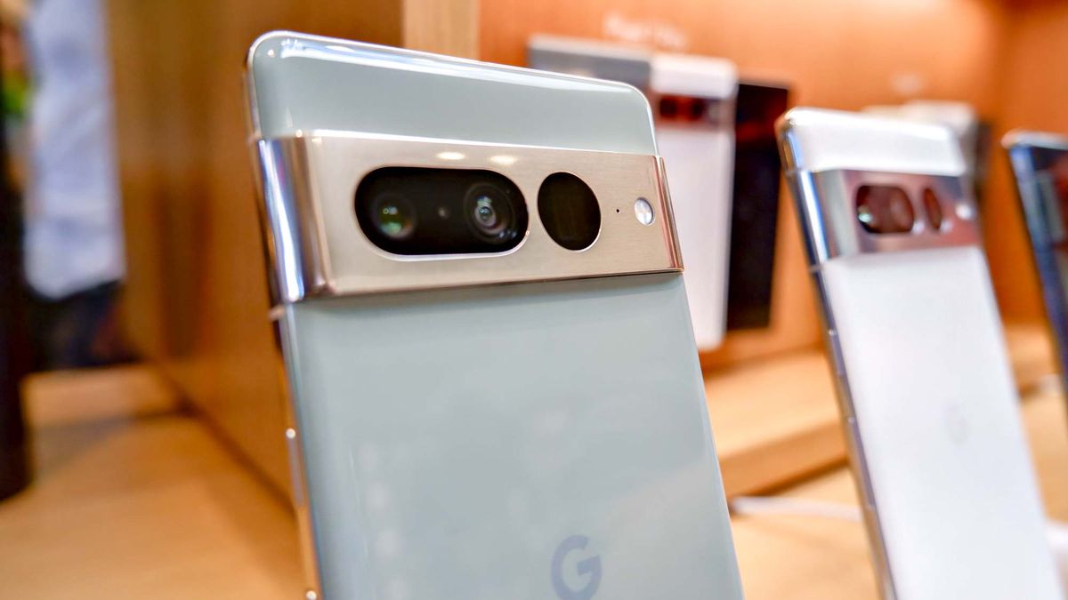 Pixel 7 Pro hands-on