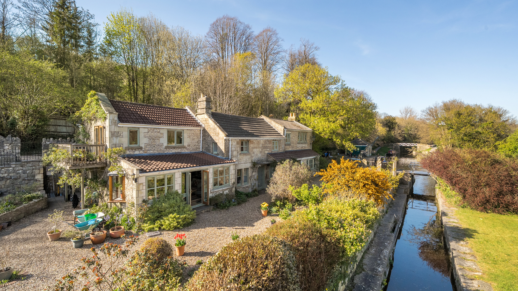 Dundas, Monkton Combe