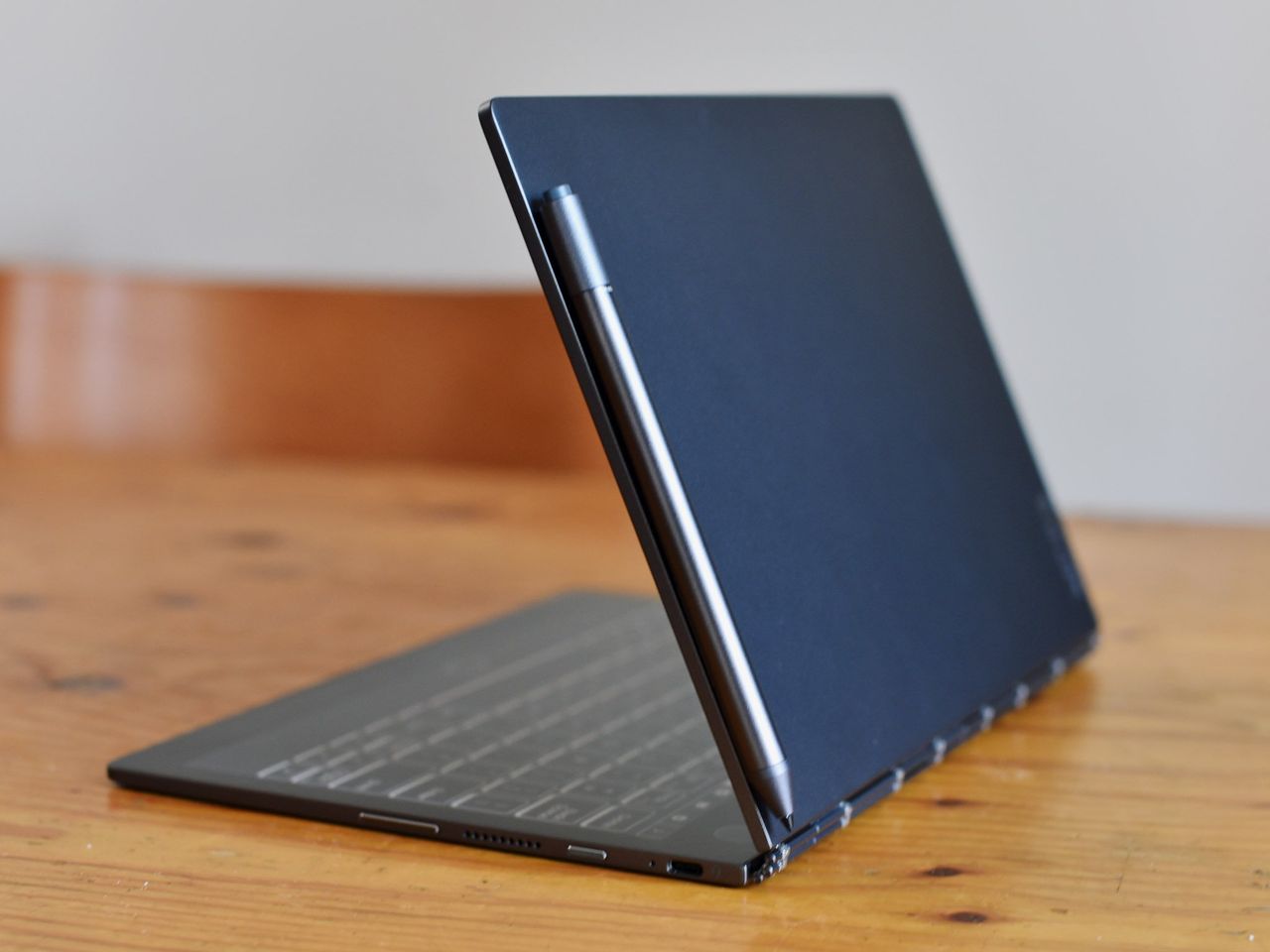 Lenovo Yoga Book C930
