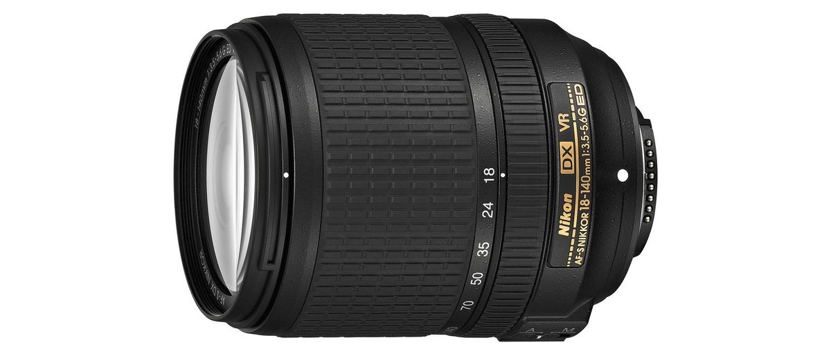 Nikon AF-S DX 18-140mm f/3.5-5.6G ED VR