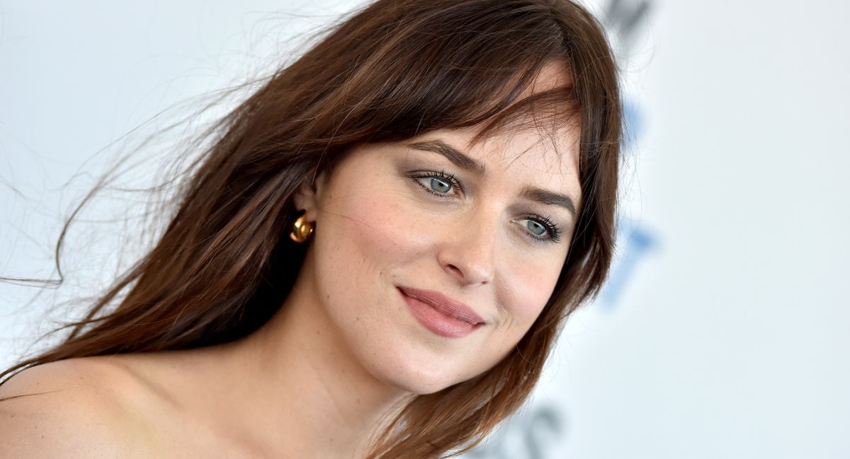 Dakota Johnson Ellen Degeneres Feud Why It S Resurfacing My Imperfect Life