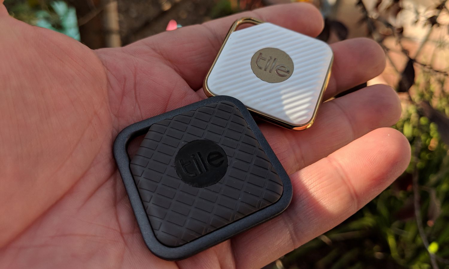 Tile Slot Key Tile Sport and Tile Style Review: The Top Wireless Key Finders | Tom's ...