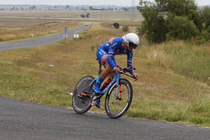 Joe Cooper on the way to victory