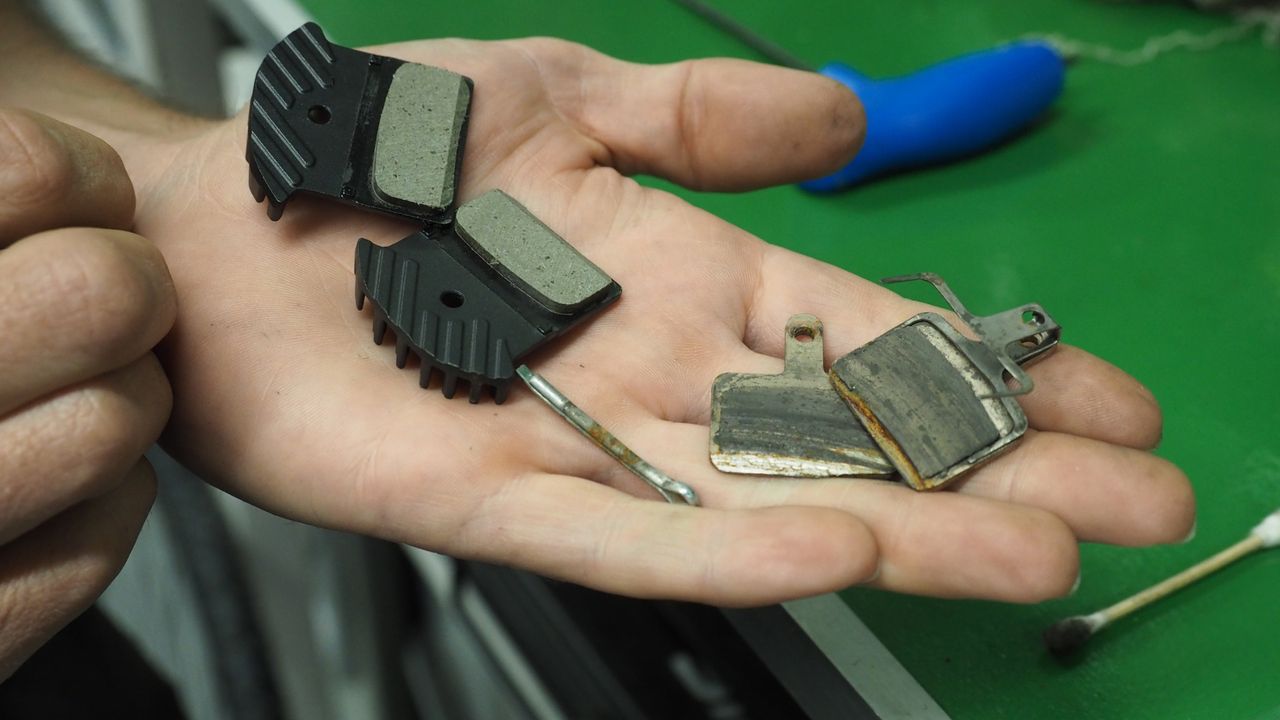 How to replace brake pads
