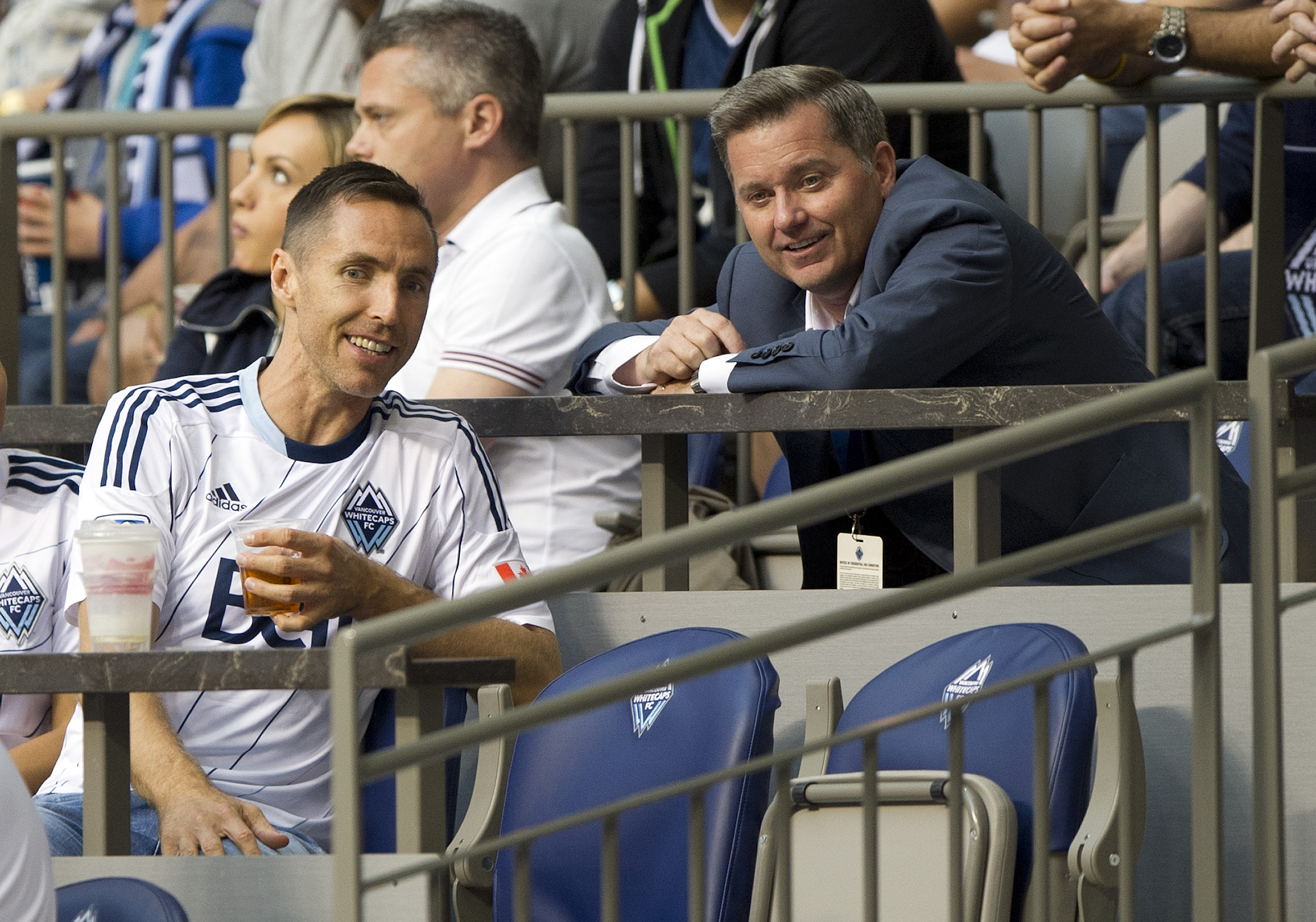 Steve Nash (L) and Jeff Mallett (R)