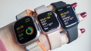 Apple Watch Ultra 2 Series 9 and Watch SE together