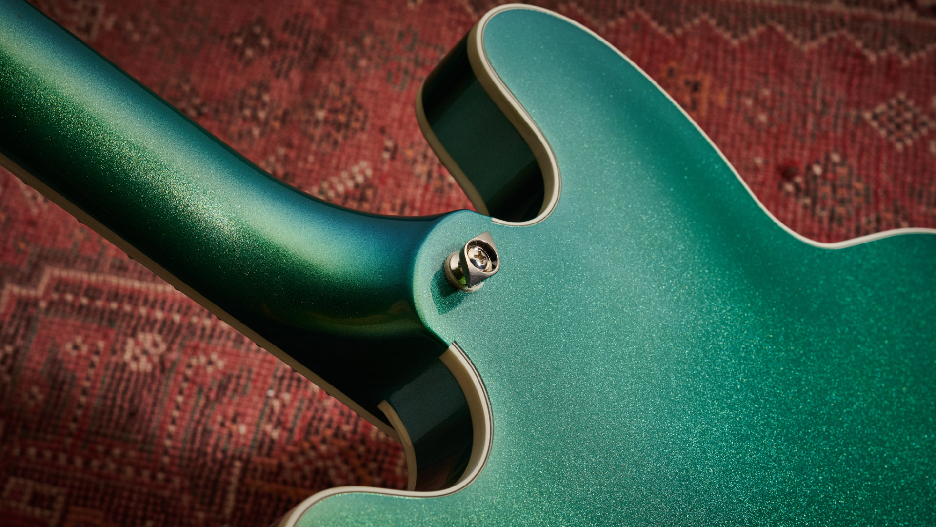Epiphone Futura ES-335