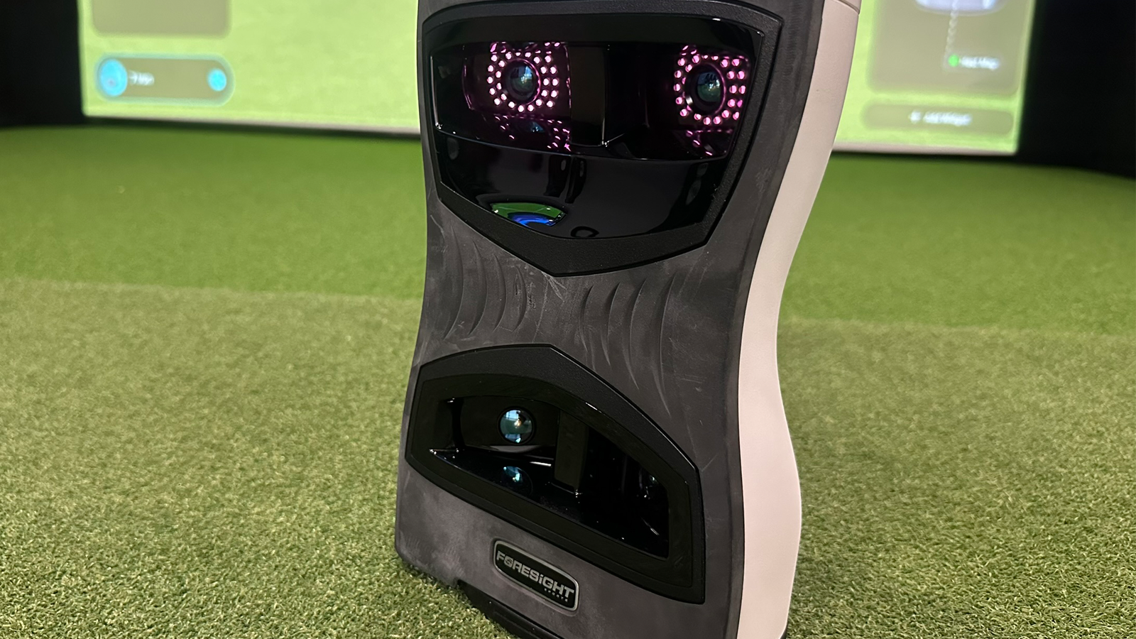 Foresight Sports QuadMax Launch Monitor