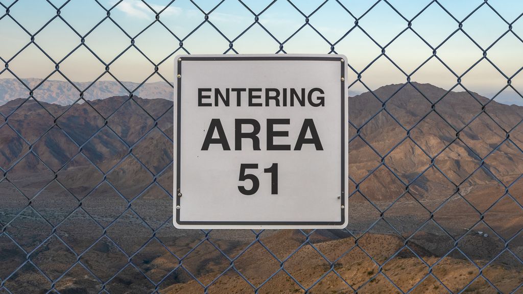 area-51-what-is-it-and-what-goes-on-there-space