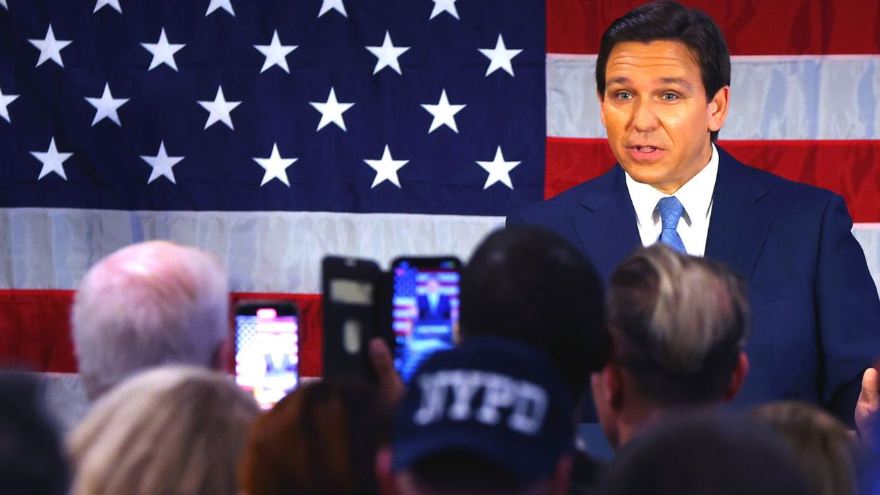 Ron DeSantis speaks to supporters