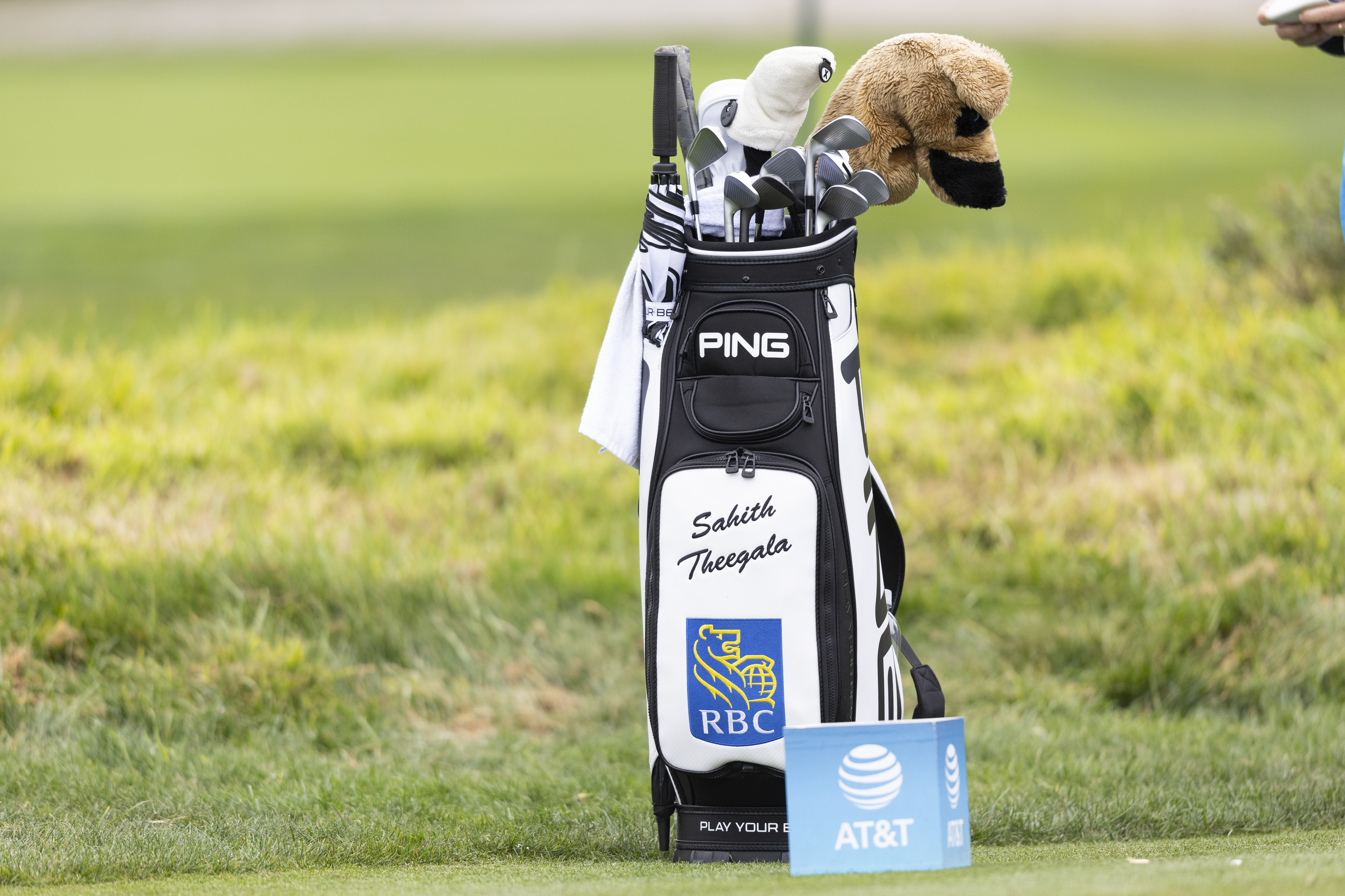 Sahith Theegala's golf bag does not have a 7-iron