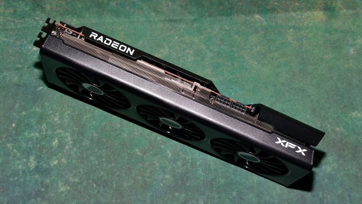 XFX AMD Radeon RX 7700 XT card photos