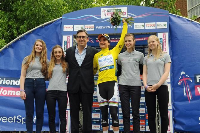 Marianne Vos leads after stage 4