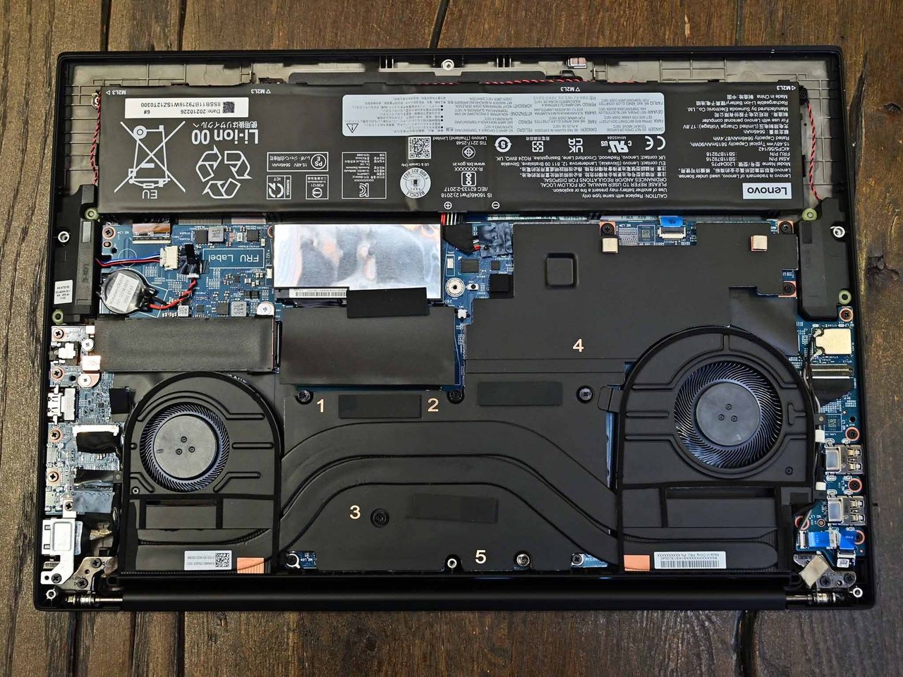 Lenovo Thinkpad X1 Extreme Gen4